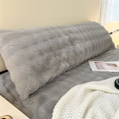 Taie d'oreiller Longue en Peluche – Douceur & Confort